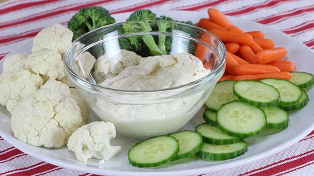 Sweet & Spicy Mustard Dip with Veggie Dippers 